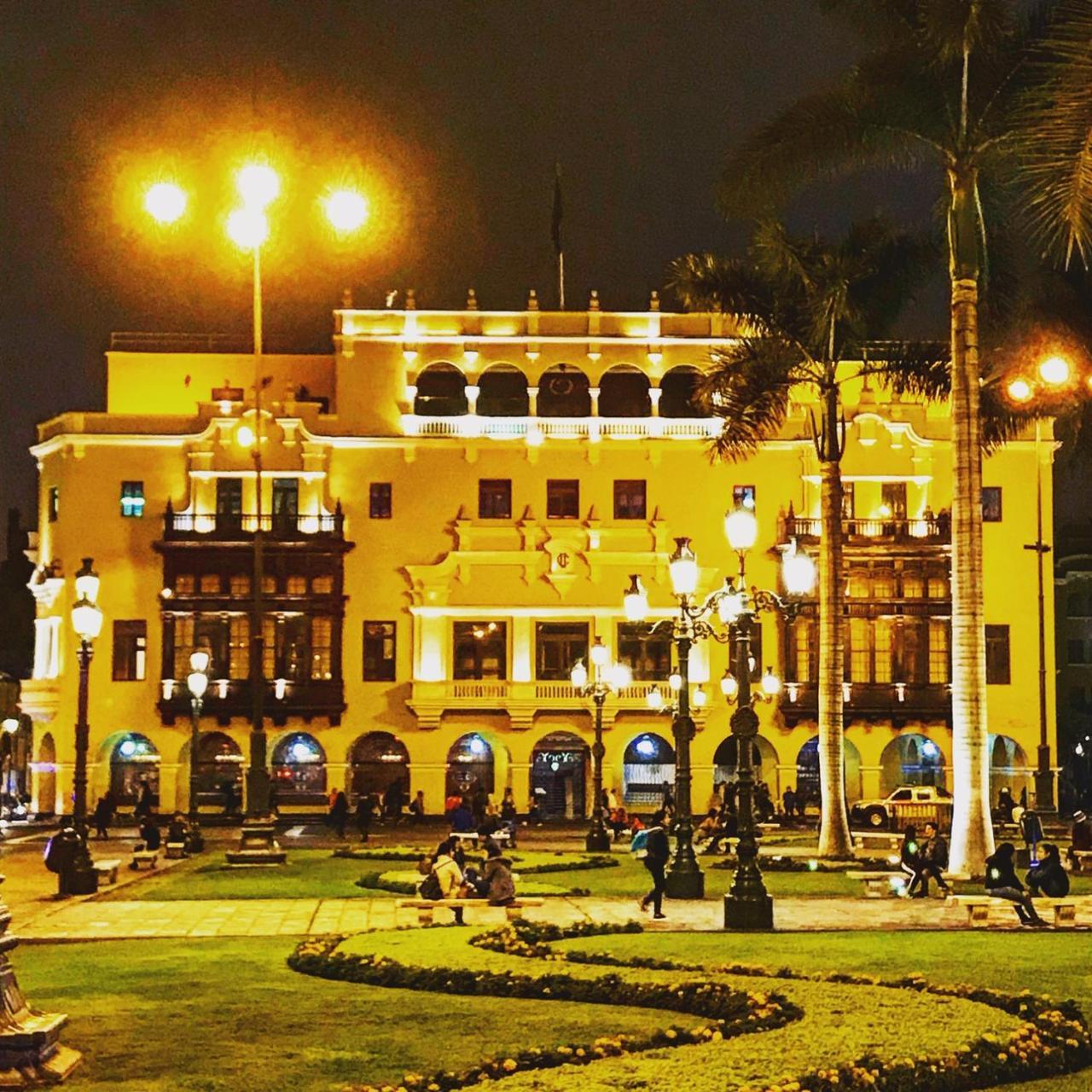 Heart Of Plaza San Martin - 2 Boutique Apartments Lima Bagian luar foto