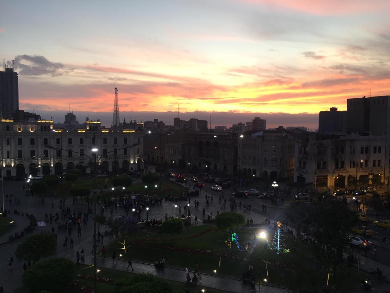 Heart Of Plaza San Martin - 2 Boutique Apartments Lima Bagian luar foto